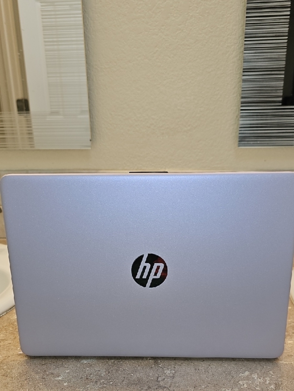 HP Lavender Silver Notebook Laptop - Sleek HP Portable Computer - Picture 12 of 16
